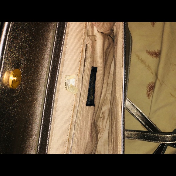 Gold Coast shoulder/Cross body bag - Picture 4 of 4